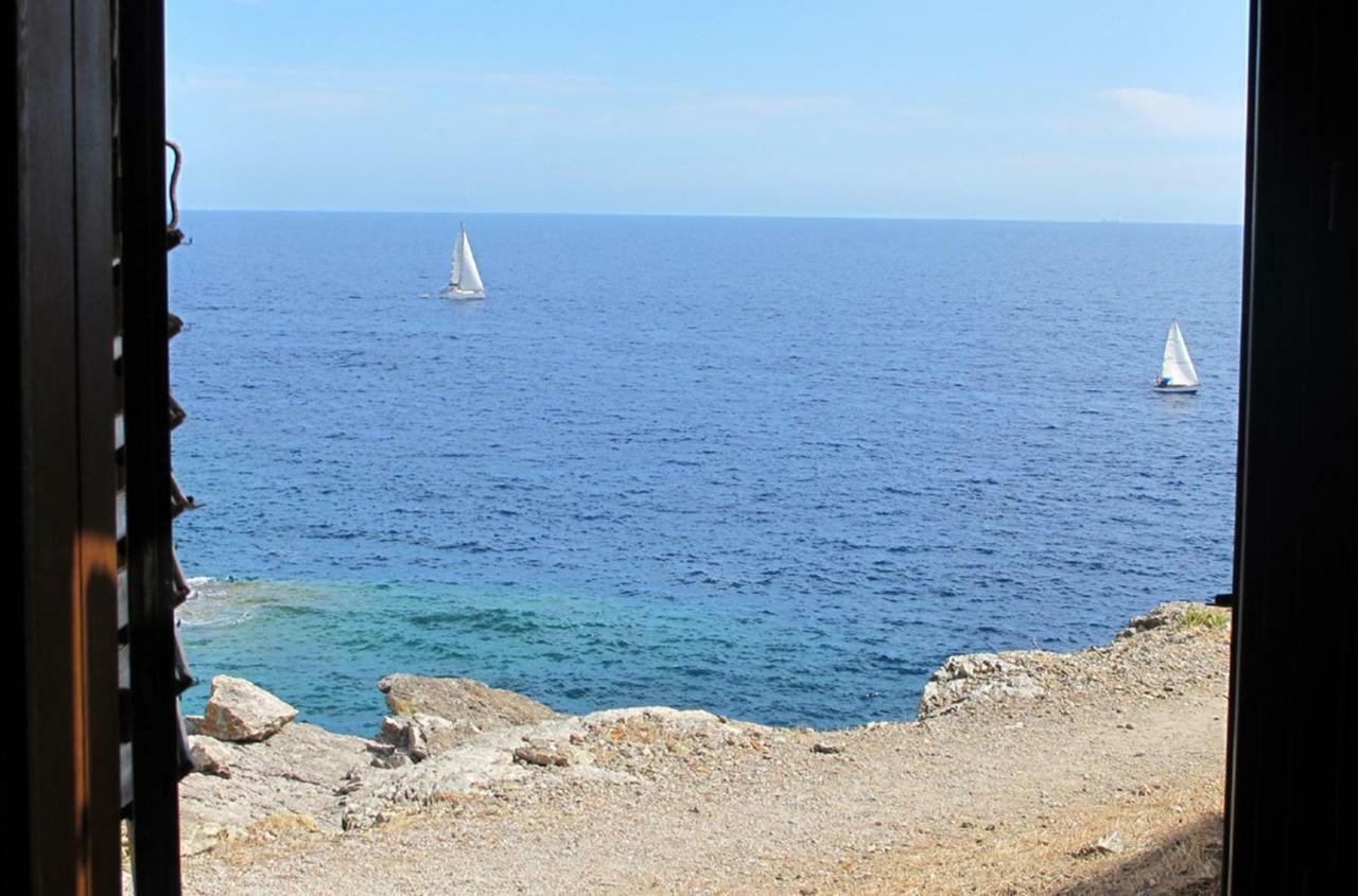 Isola D'Elba Come In Barca, A Un Tuffo Dal Mare Capoliveri (Isola d'Elba) Exterior foto